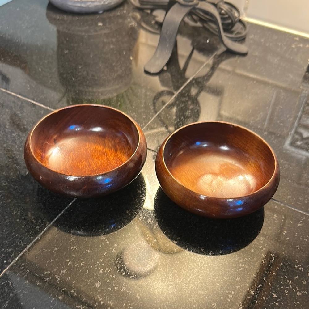 Elegant Wooden Bowls - Brown